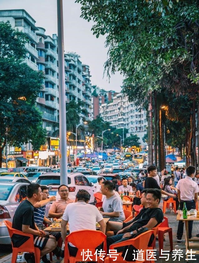 重庆|科园四路被严重低估的重庆夜宵大本营!