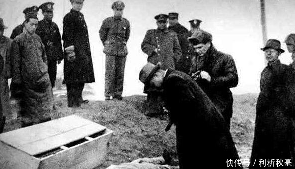 本人|美女特务川岛芳子死刑现场, 头壳被枪爆了个大洞