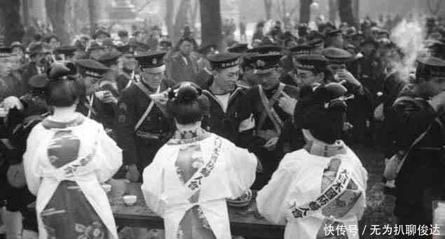 妻子|二战时，日本女性疯狂到何种程度？新婚妻子为让丈夫上战场而自杀