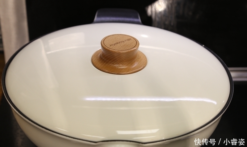 成功|平底锅怎么做披萨?不用揉面一次成功,几分钟就出锅,比买的还香