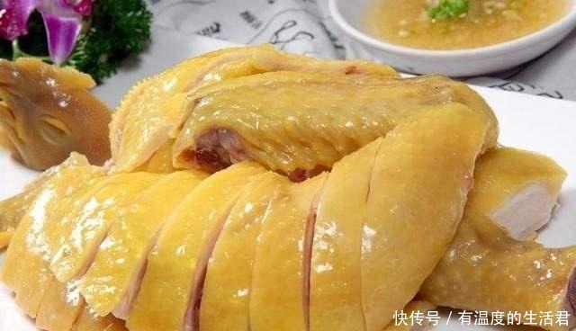 鲜嫩|做“白切鸡”时,多数人都没做“这一步”,难怪鸡肉不鲜嫩