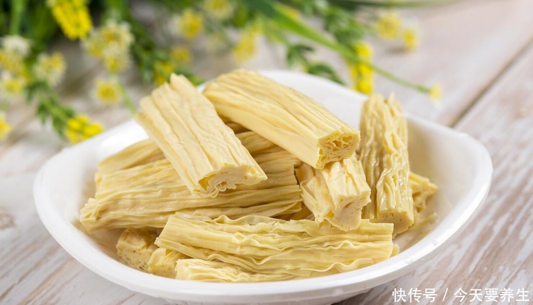 饭店|泡腐竹别只用清水,饭店都这样做,简单快速,腐竹不烂不硬又劲道