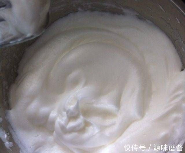 朗姆酒|波点巧克力蛋糕卷,酒体丰满,甜而不腻