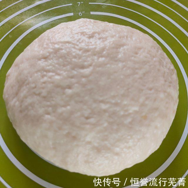 蛋黄|蛋黄酥,自己做的吃着更健康