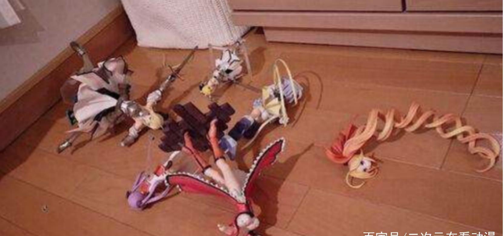 场景|手办各种毁坏场景,简直是宅男的“人间惨剧”,熊孩子要不得啊