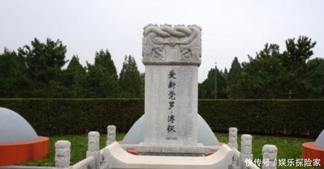 气势恢宏|光绪和溥仪的墓地仅相隔200米, 一个气势恢宏, 一个是小坟包