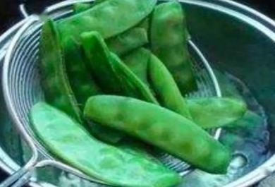 扁豆|吃它一斤,就相当于15只鸡蛋,20杯牛奶,3元一斤,家家尝得起