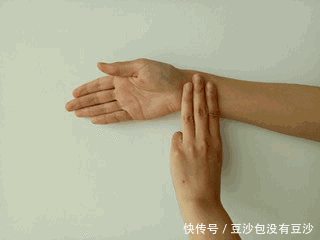  小林|27岁女子，突发猝死，身体出现1肿、2紫、3多，去查查心脏