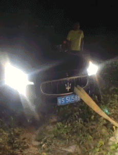  GIF|搞笑GIF：孩子，要不要考虑一下加入体操队啊