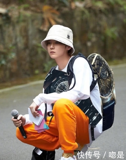 大赛|帮鹿晗P书包大赛,粉丝们集体脑洞大开,鹿晗:你们都是魔鬼吧?