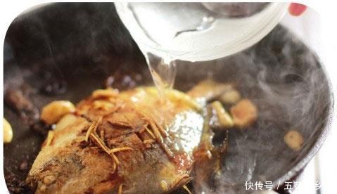 焦黄|鱼肉这样做,焦黄香脆,滑嫩鲜香,营养美味,老少皆宜
