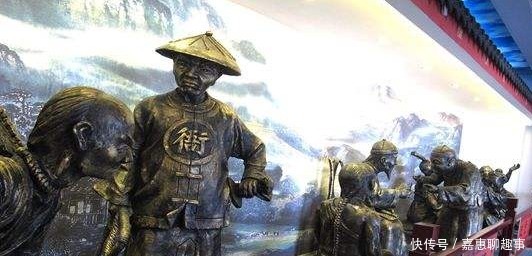 没法|雍正问大臣有没有贪污，大臣回答让人捏了一把汗：不拿点没法养家