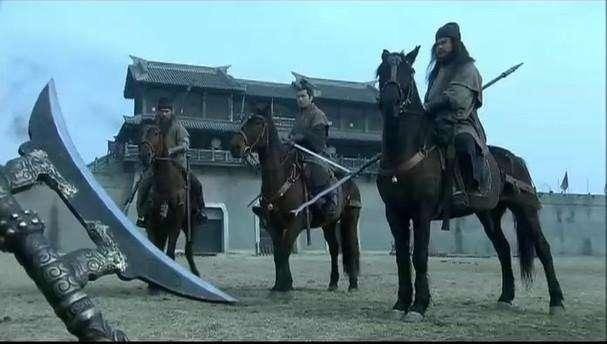 张飞|三英战吕布是三个打一个，本来胜之不武，为何感觉刘关张占了便宜