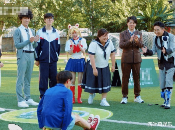  海报|《青春环游记》还在热播，范丞丞又有综艺定档，海报C位实至名归