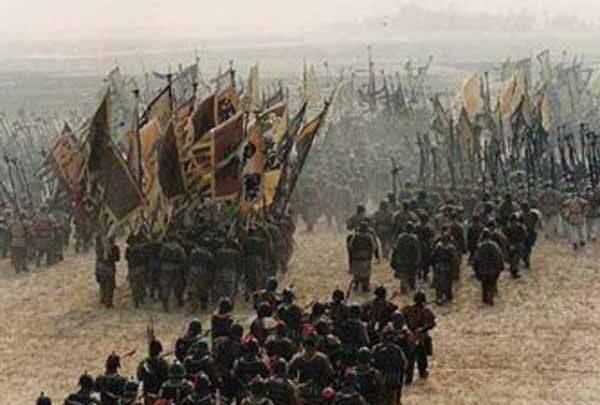 保护|身为项羽的叔父，项伯为何鸿门宴上保护刘邦，以至于放虎归山