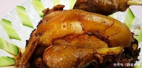 满屋|过年用电饭锅这么做鸡,不加油不加水,简单一做,出锅满屋香