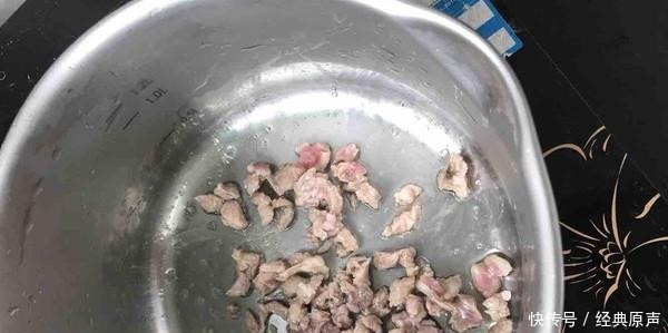 馅料|62岁老师傅说拌饺子馅时,这3种料缺一不可,少一种都不行